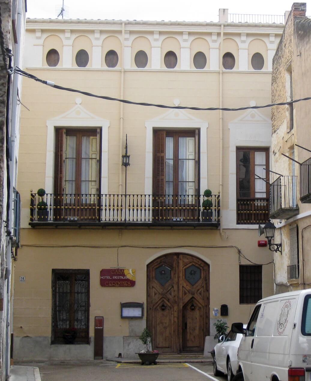 2-09-CasaCeremines